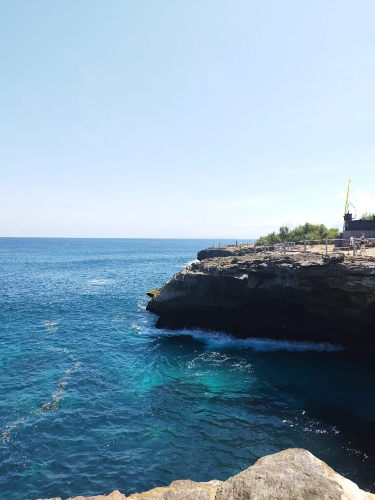 Lembongan Devil Tears 768x1024